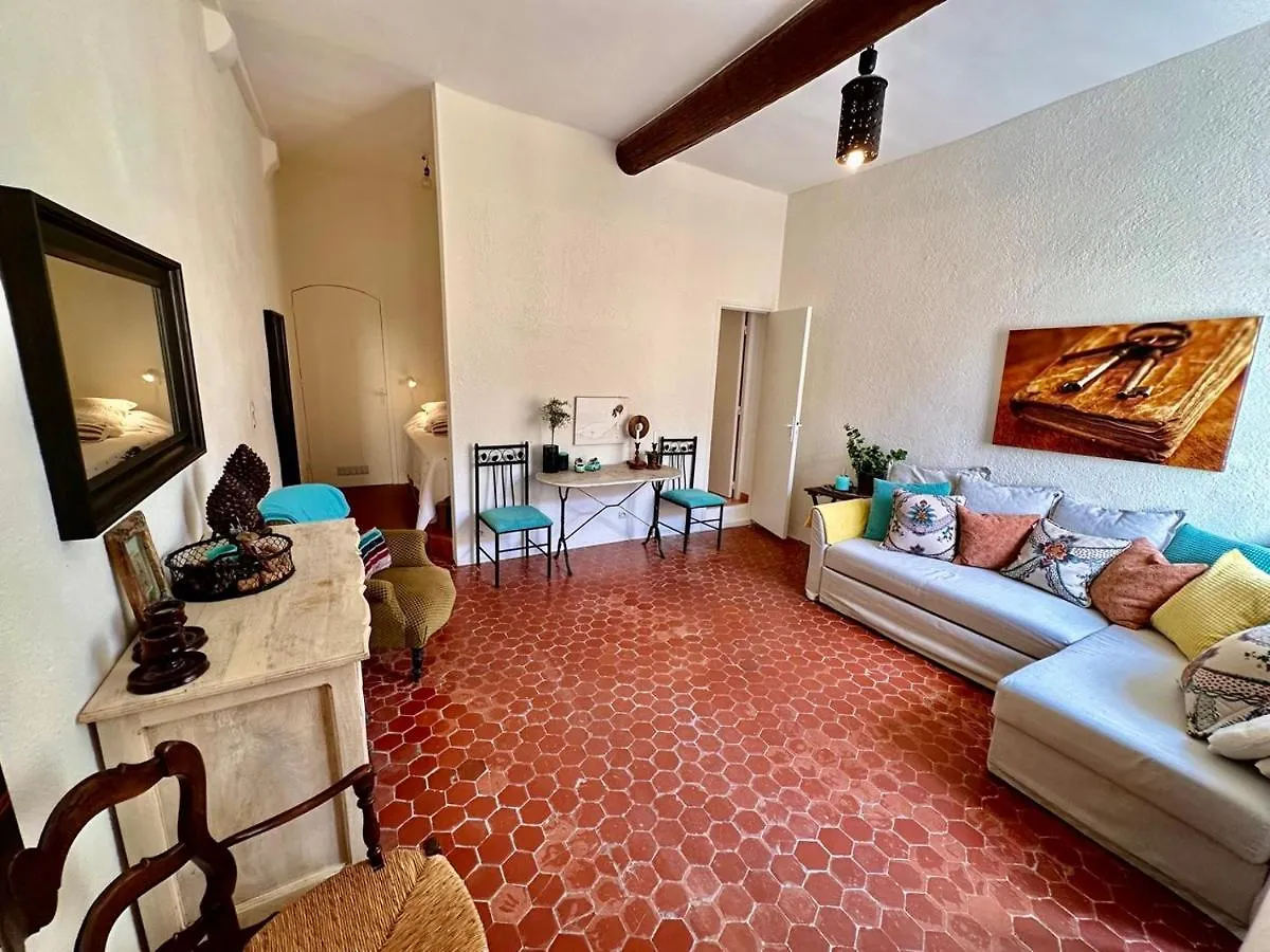 Residence Place Poullan Villefranche-sur-Mer Apartment