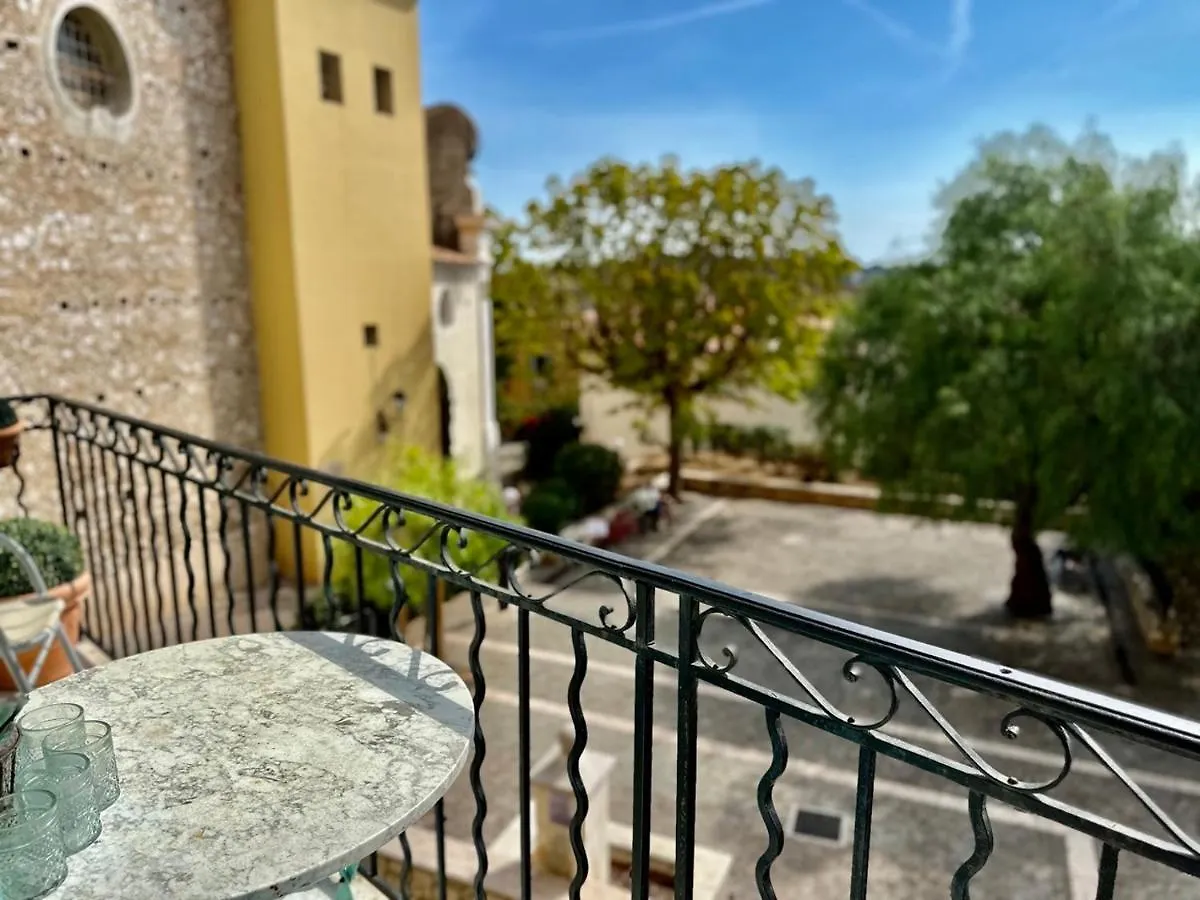 Apartment Residence Place Poullan Villefranche-sur-Mer France